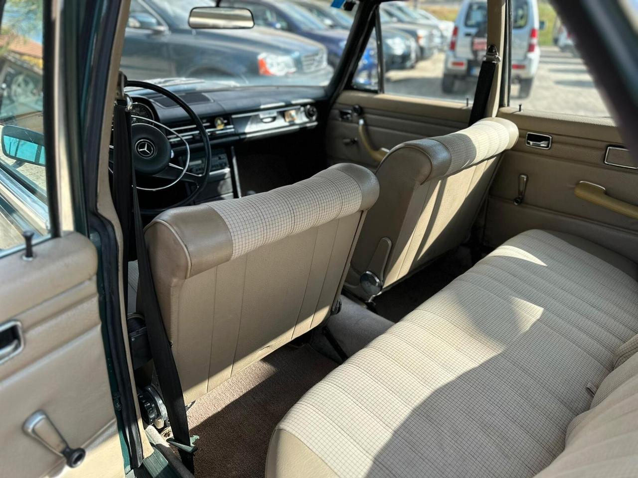 Mercedes-benz 220 220D