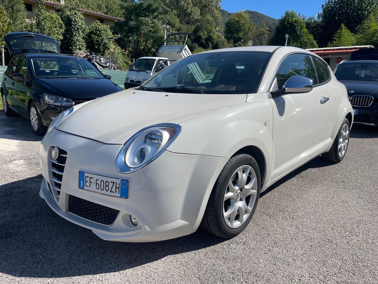 Alfa Romeo MiTo 1.3 JTDm-2 95 CV S&S Distinctive Sport Pack