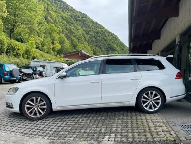 Volkswagen Passat 2.0 TDI AUTOCARRO 2013
