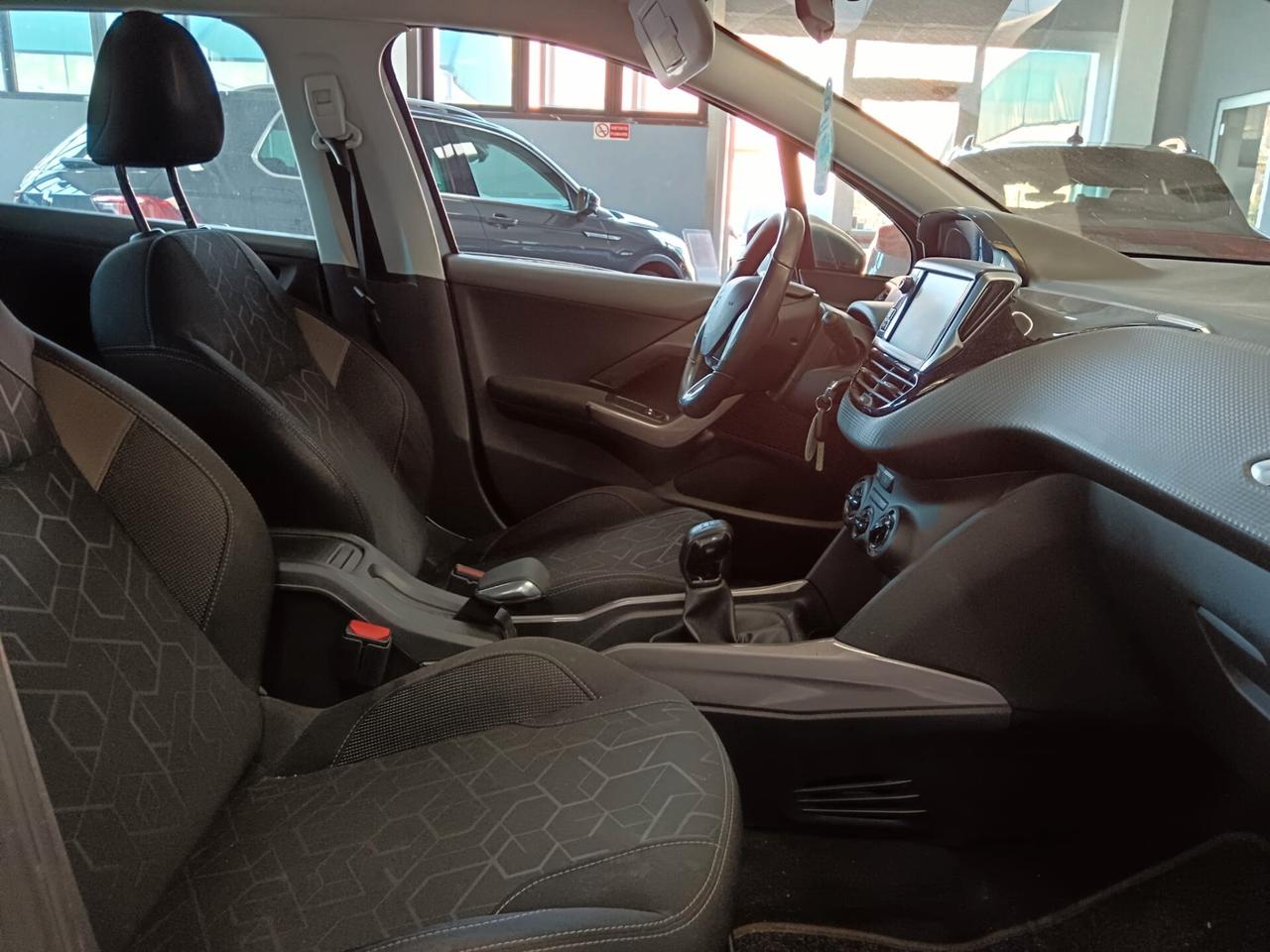 Peugeot 2008 Benzina Manuale