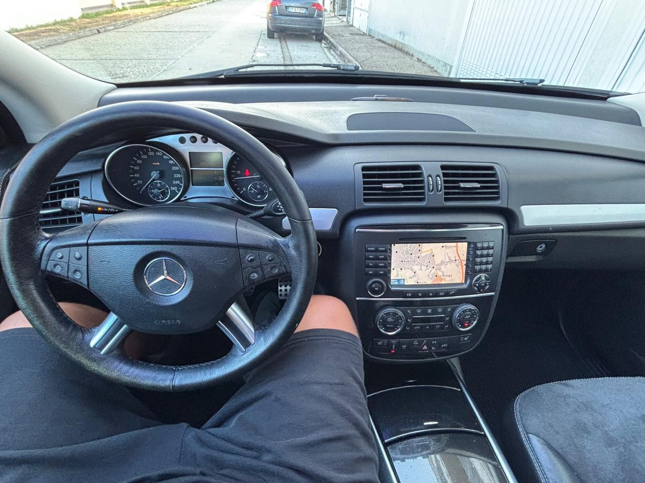 Mercedes-benz R 320 CDI cat 4Matic