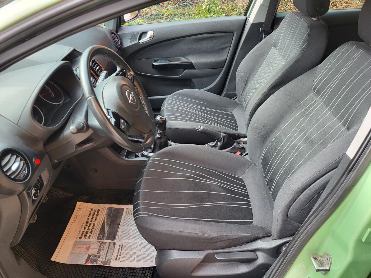 Opel Corsa 1.2 80CV 5 porte GPL-TECH Club