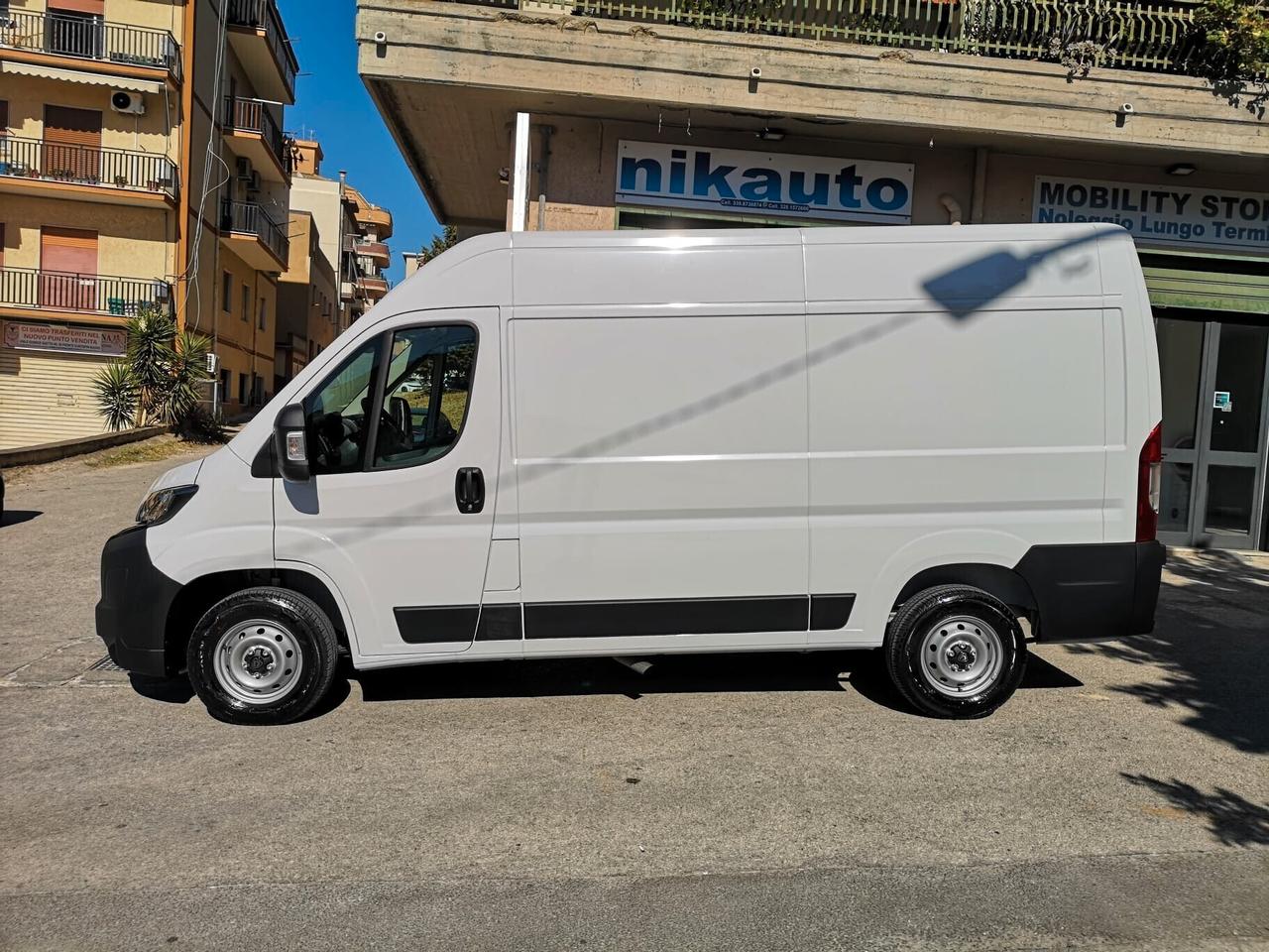 PEUGEOT BOXER 333 L2H1 2.2 BLUEHDI 140CV S&S 2025