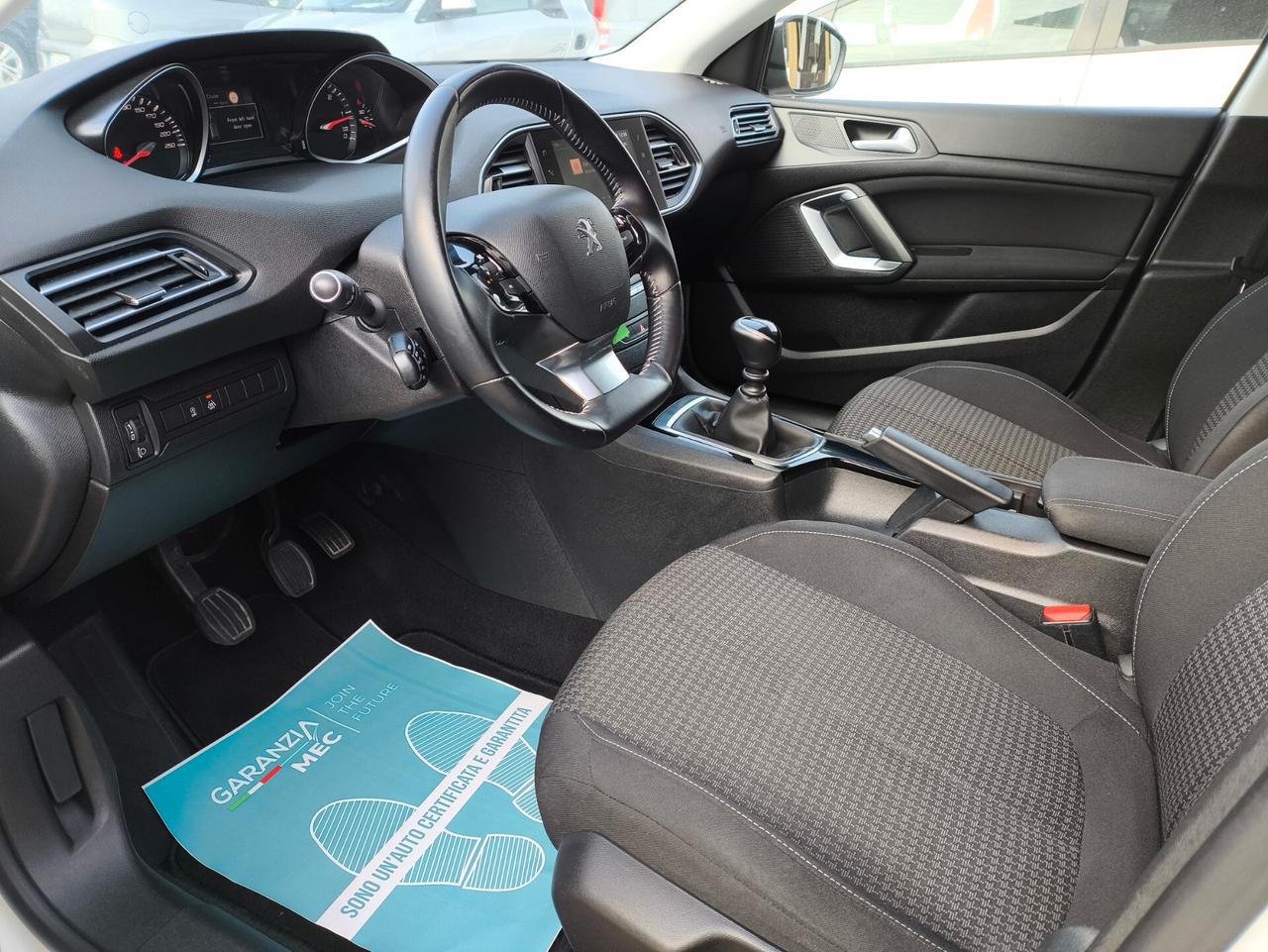 Peugeot 308 BlueHDi 100 S&S SW