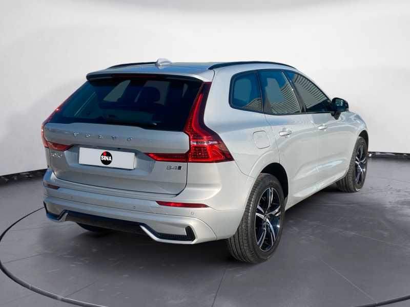 VOLVO XC60 2.0 b4 R-design awd auto