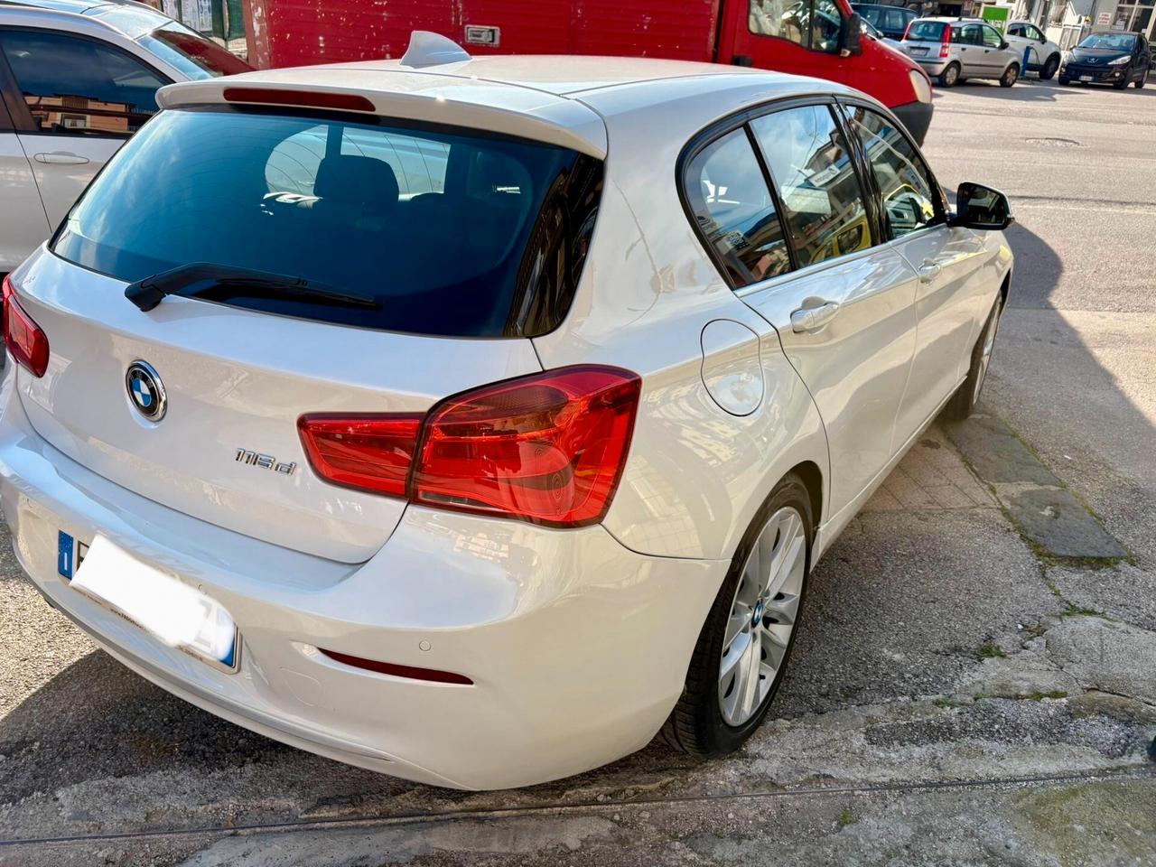 BMW 116 CAMBIO AUTOMATICO BIANCO PERLATO