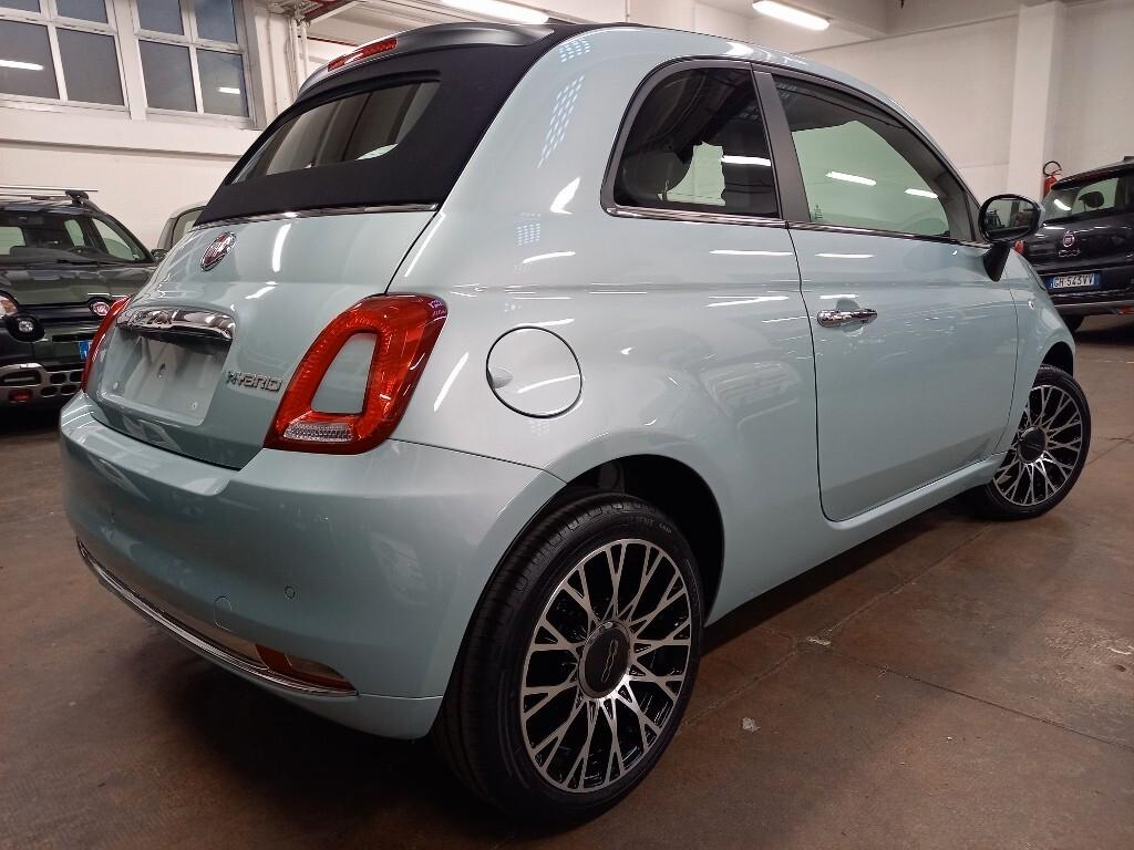 Fiat 500 C 1.0 Hybrid Dolcevita