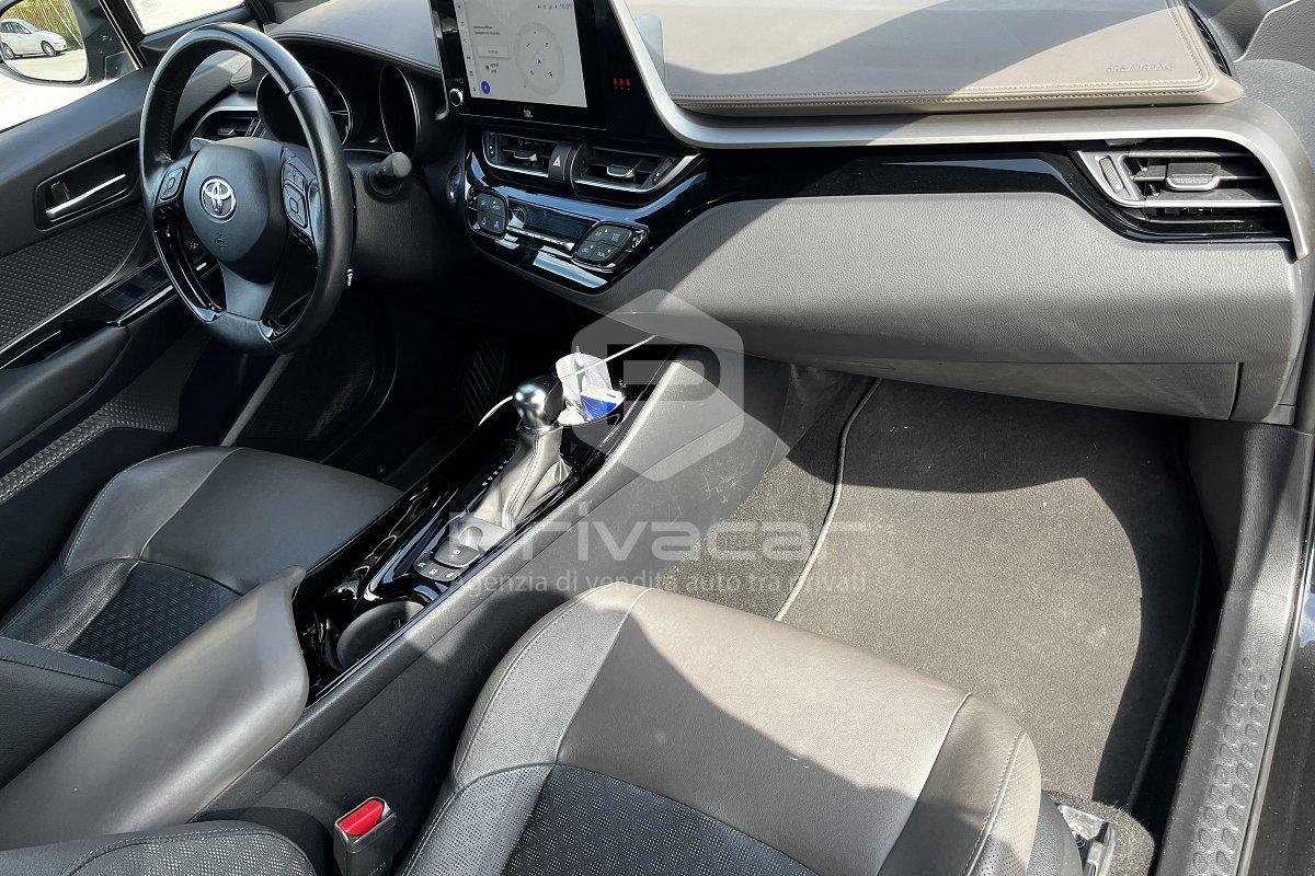 TOYOTA C-HR 1.8 Hybrid E-CVT Lounge
