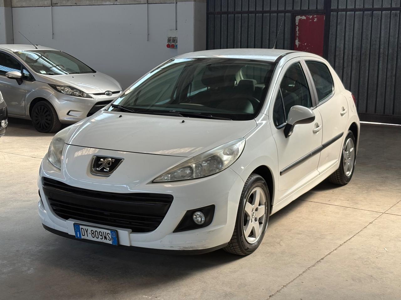 Peugeot 207 1.4 8V 75CV 5p. Energie Sport ECO GPL