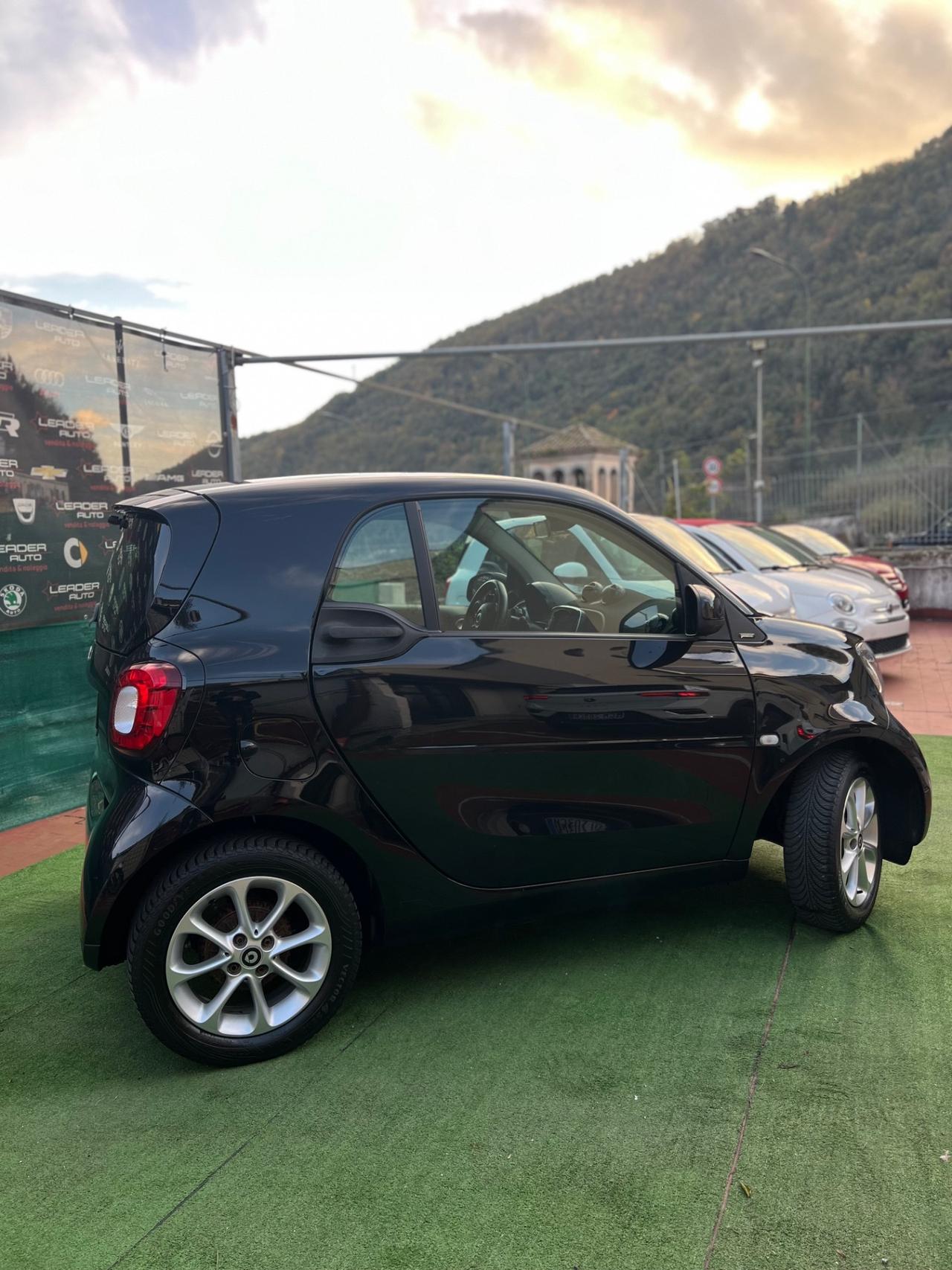 Smart ForTwo 1.0 71cv Navi - Bracciolo - Tetto Panoramico