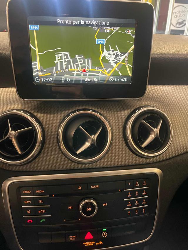 MERCEDES-BENZ GLA 180 d Automatic Executive *navi/telc/ok neo p*