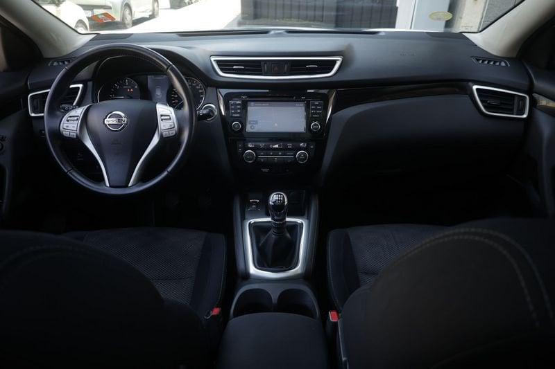 Nissan Qashqai Nissan Qashqai 1.5 110 dCi N-Connecta ANNO 2017