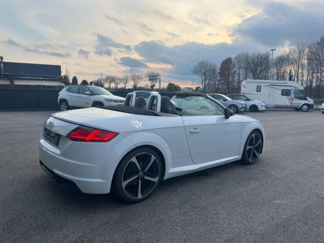 AUDI TT Roadster 1.8 TFSI S tronic S line