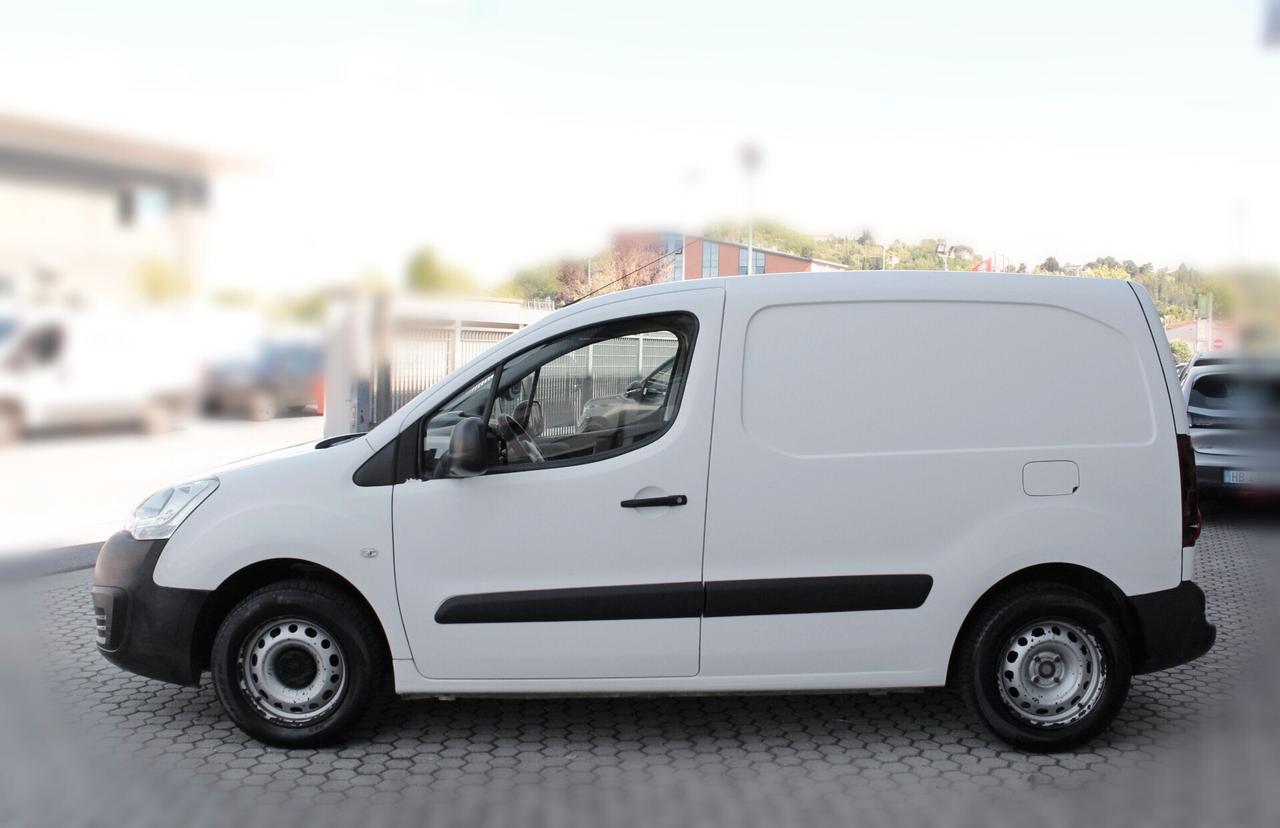 Citroen Berlingo 1.6 HDi 90 Van 3 posti Club L1