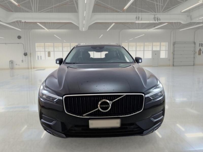 VOLVO XC60 B4 D AWD automatico Momentum Pro