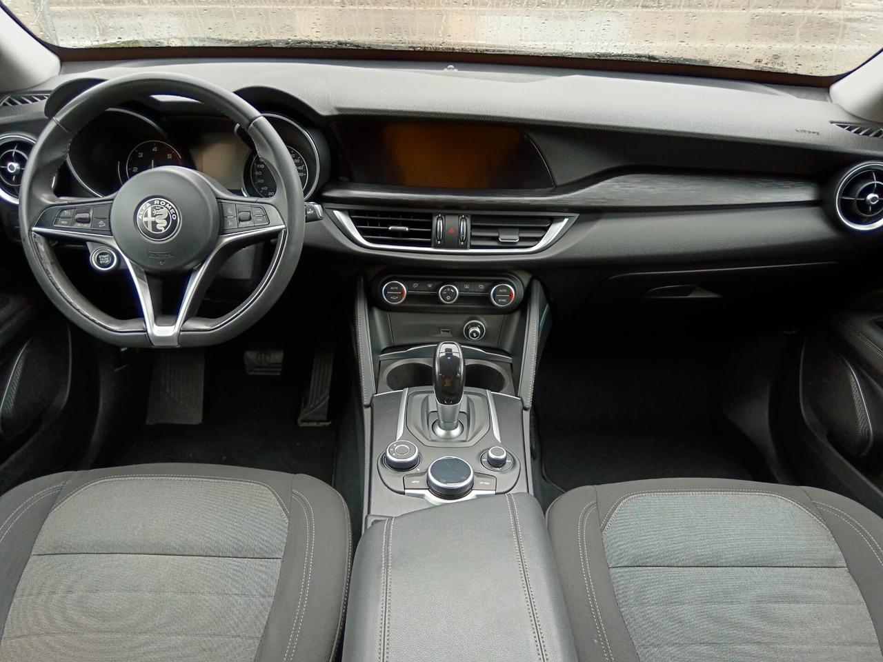 Alfa Romeo Stelvio 2.2 Turbodiesel 180 CV AT8 Q4 Executive