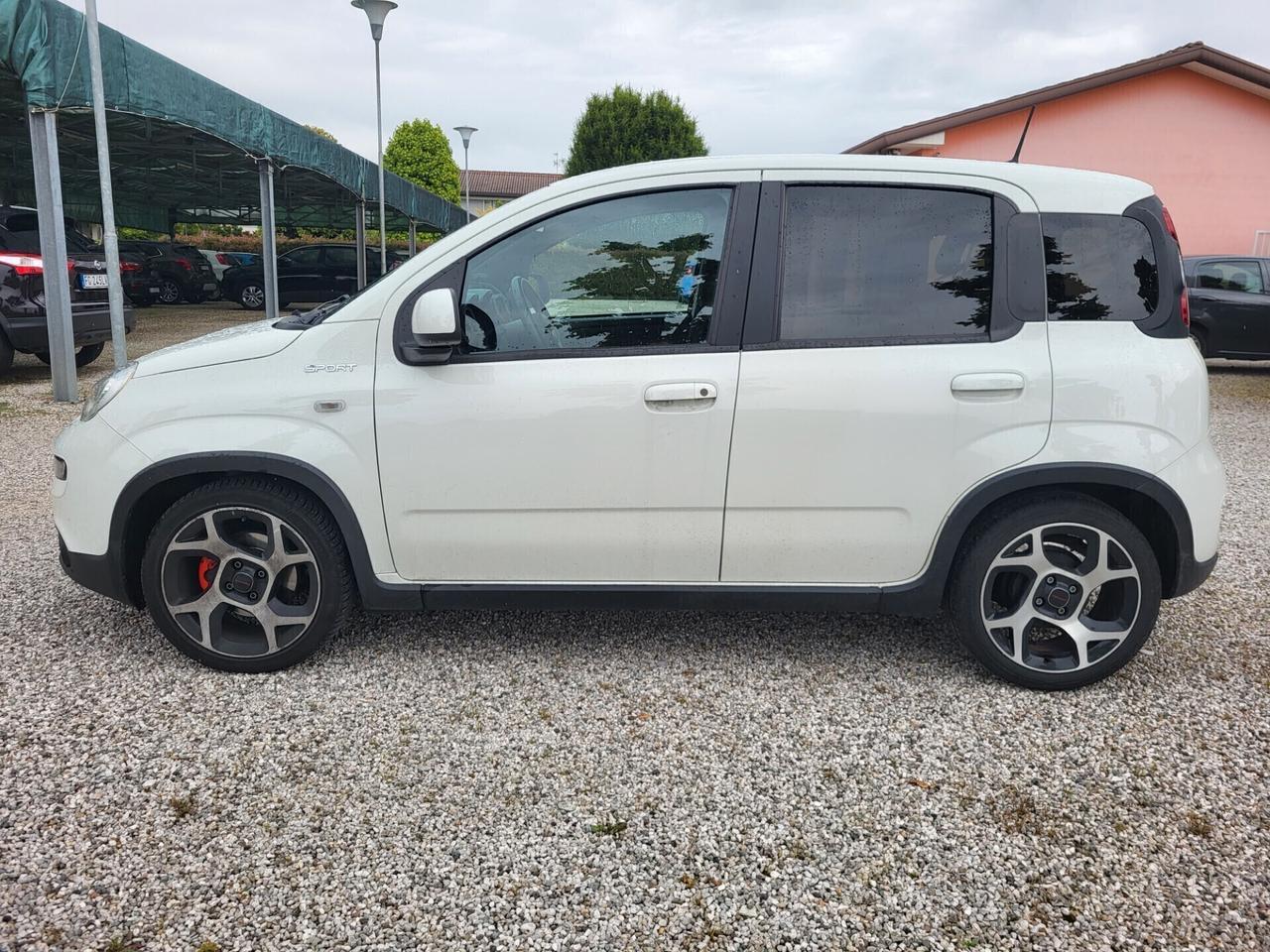 Fiat Panda 1.0 FireFly S&S Hybrid Sport