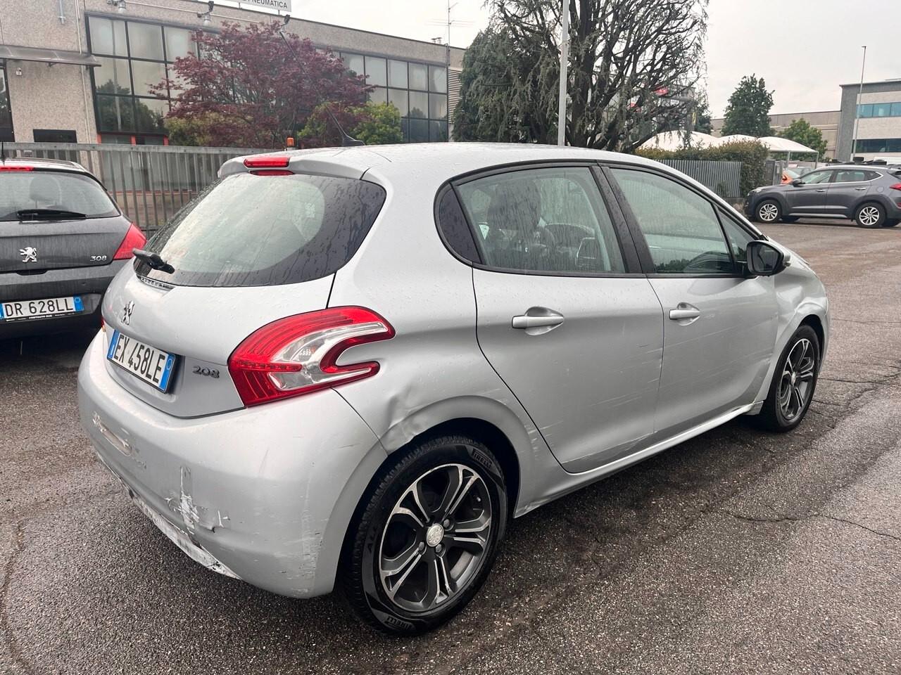 Peugeot 208 1.4 HDi 68 CV 5 porte Active