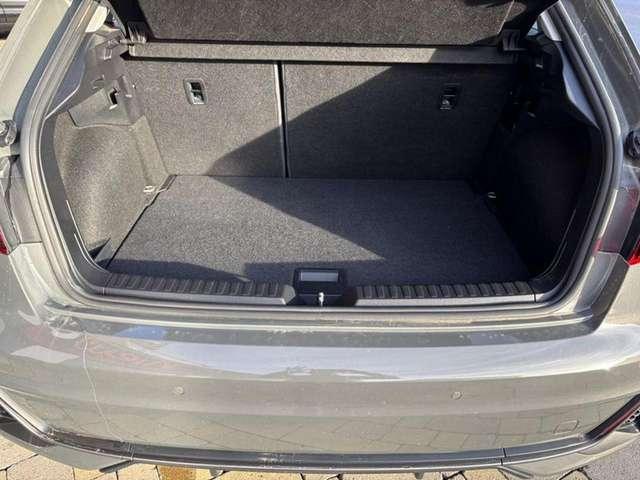 Audi A1 SPB 30 TFSI S tronic S line edition LED-APP-17"