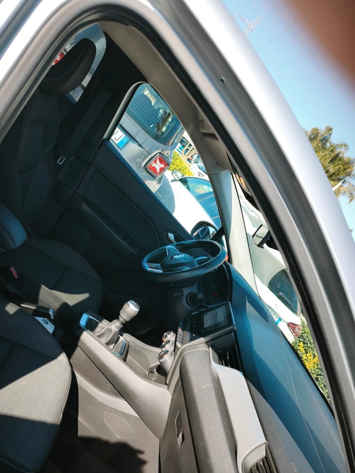 Renault Captur TCe 100CV GPL BUSINESS