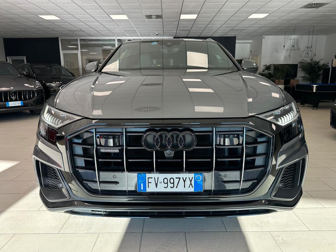 Audi Q8 50 TDI 286 CV quattro S line interno ed esterno tiptronic