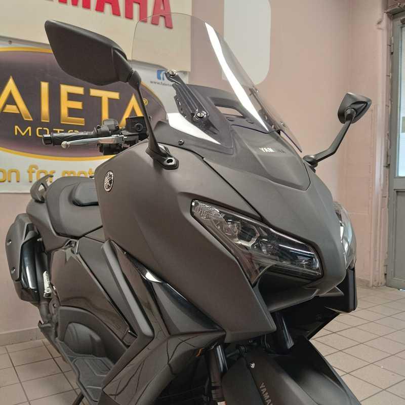 Yamaha T-Max 560 - 2025