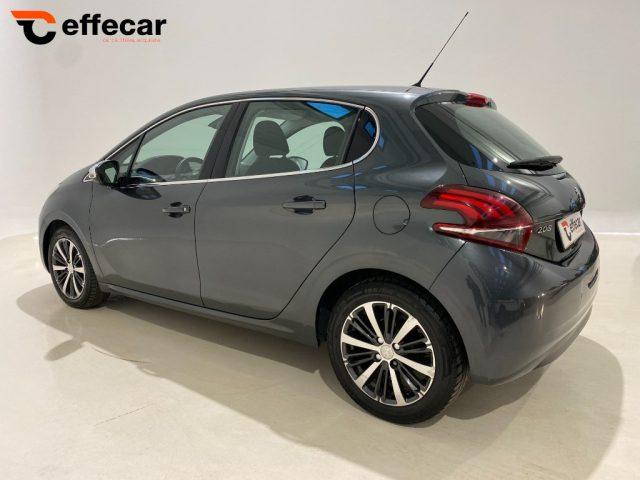 PEUGEOT 208 PureTech 82 5 p Allure NEOPATENTATI