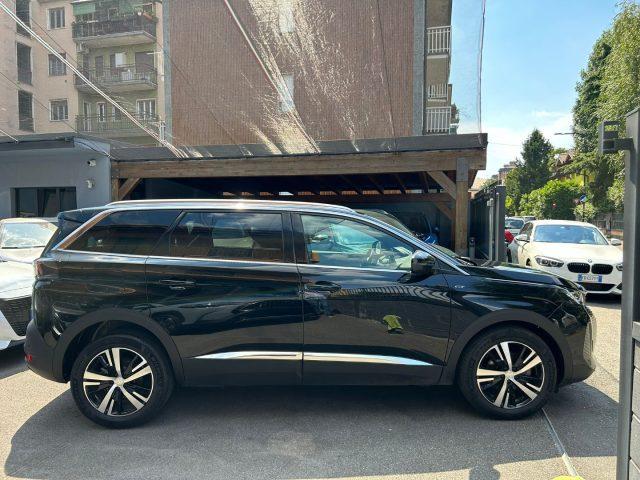 PEUGEOT 5008 PureTech Turbo 130 GT