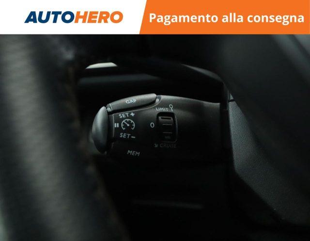 PEUGEOT 3008 Hybrid4 300 e-EAT8 GT