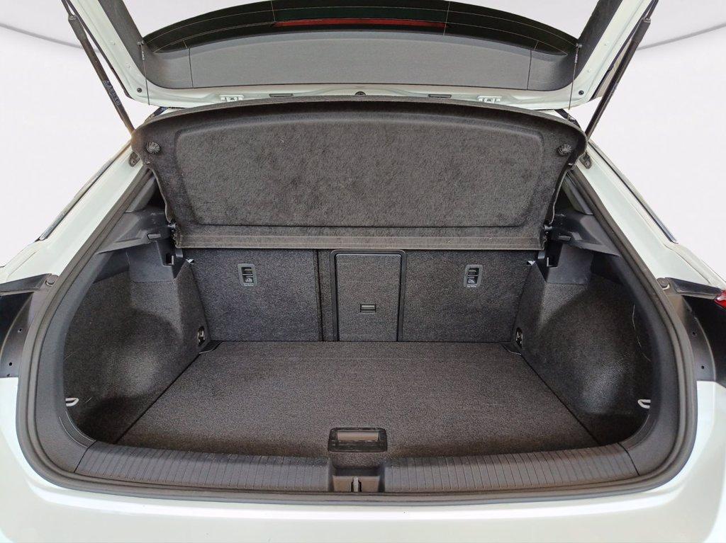 VOLKSWAGEN T-roc 1.5 tsi r-line dsg del 2022