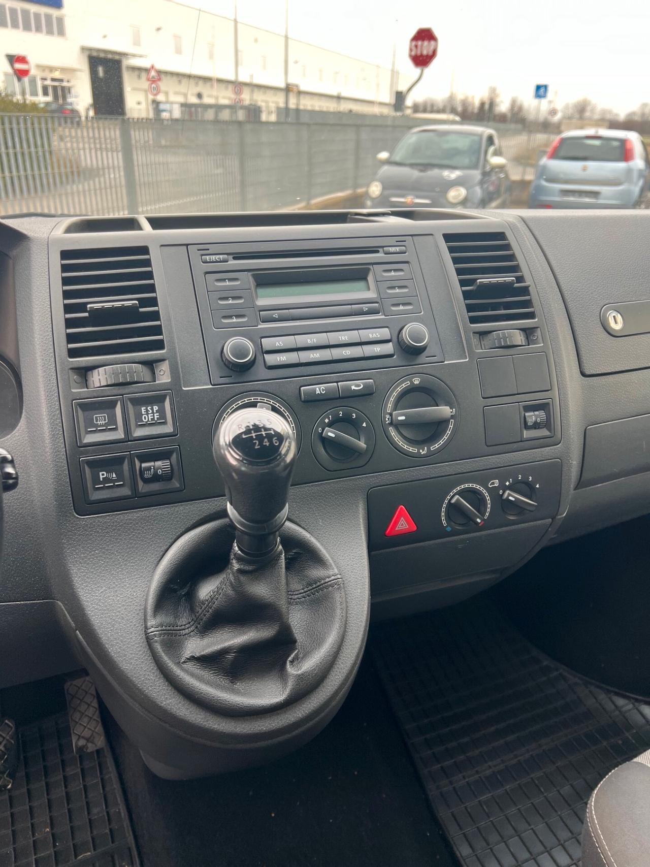 Volkswagen T5 STARTLINE MOTORE NUOVO