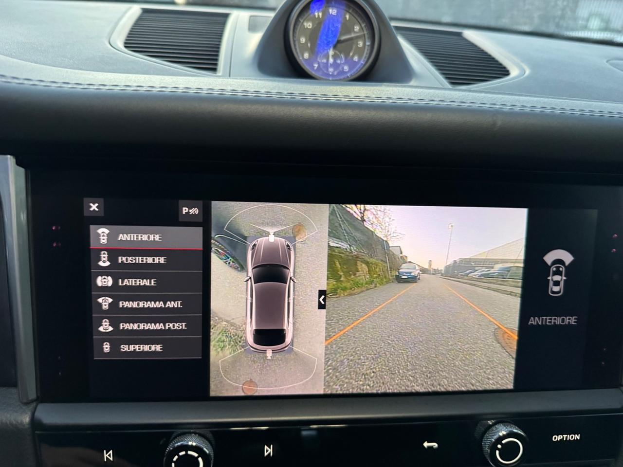 Porsche Macan cerchi 21, tetto, tagliandi Porsche