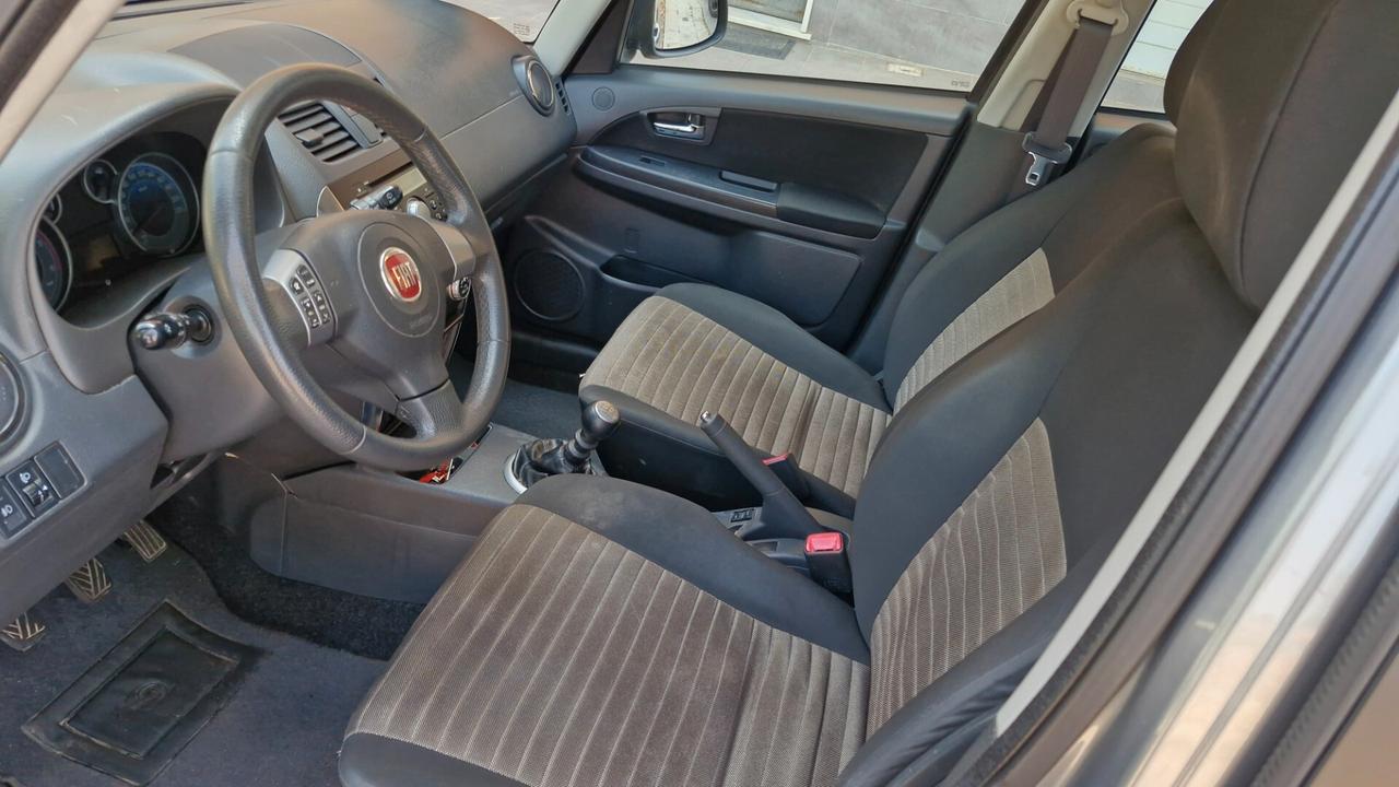 Fiat Sedici 2.0 MJT 16V DPF 4x4 Emotion