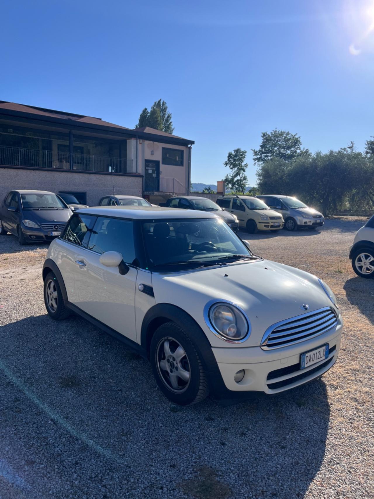 Mini Cooper D 1.6 Diesel 2009 NEOPATENTATI