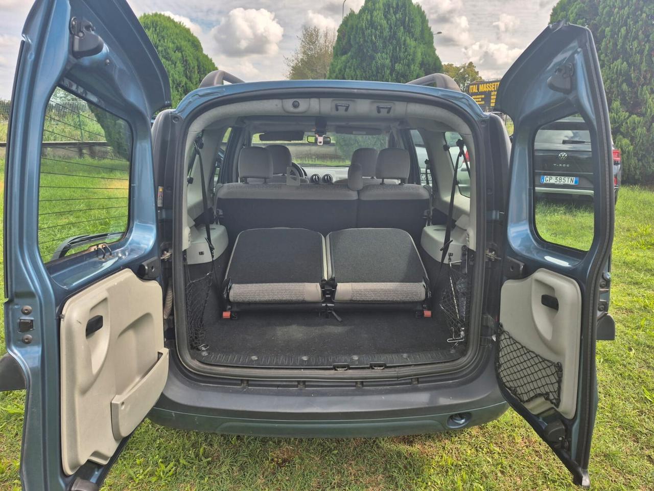 Dacia Logan MCV 1.6 16V 7 posti Lauréate
