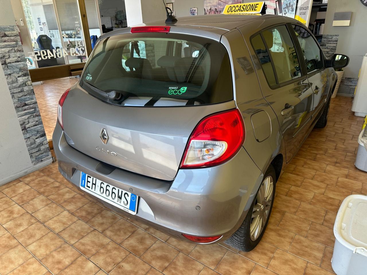 Renault Clio 1.2benz. 72.000km