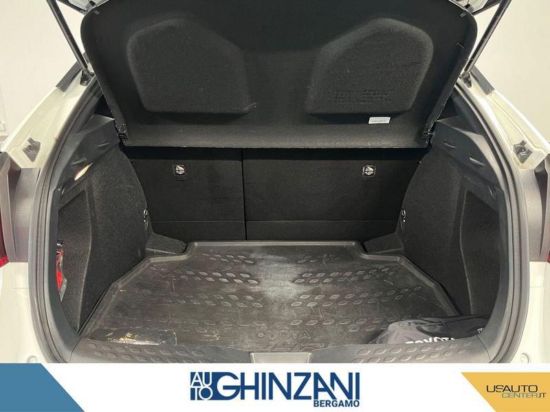 Toyota C-HR C-HR 1.8 Hybrid E-CVT Business