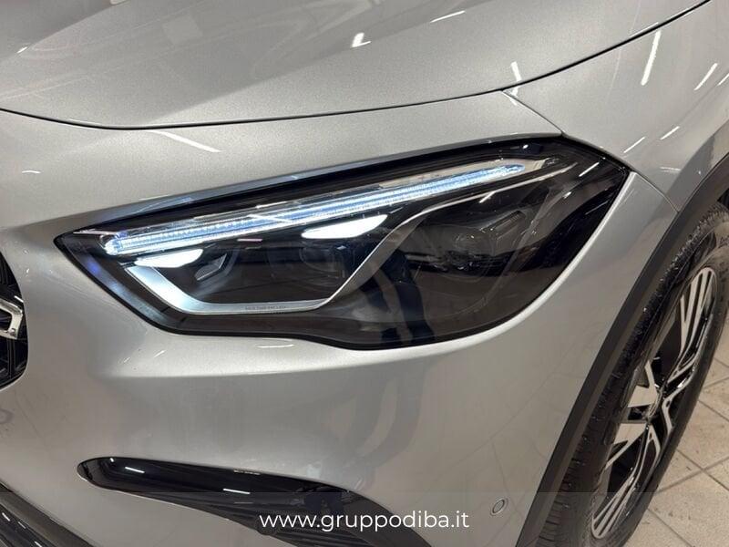 Mercedes-Benz GLA GLA-H247 2023 200 d Progressive Advanced Plus auto