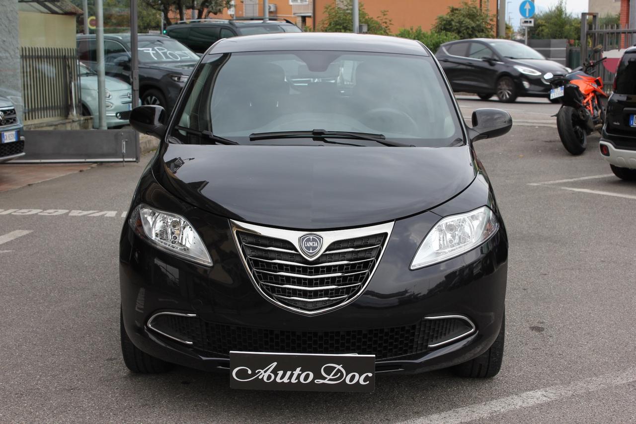 Lancia Ypsilon 1.2 69 CV 5 porte Gold PER NEOPATENTATI!!