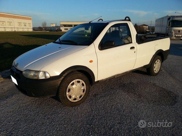 Fiat Strada 1.2 Pickup Metano