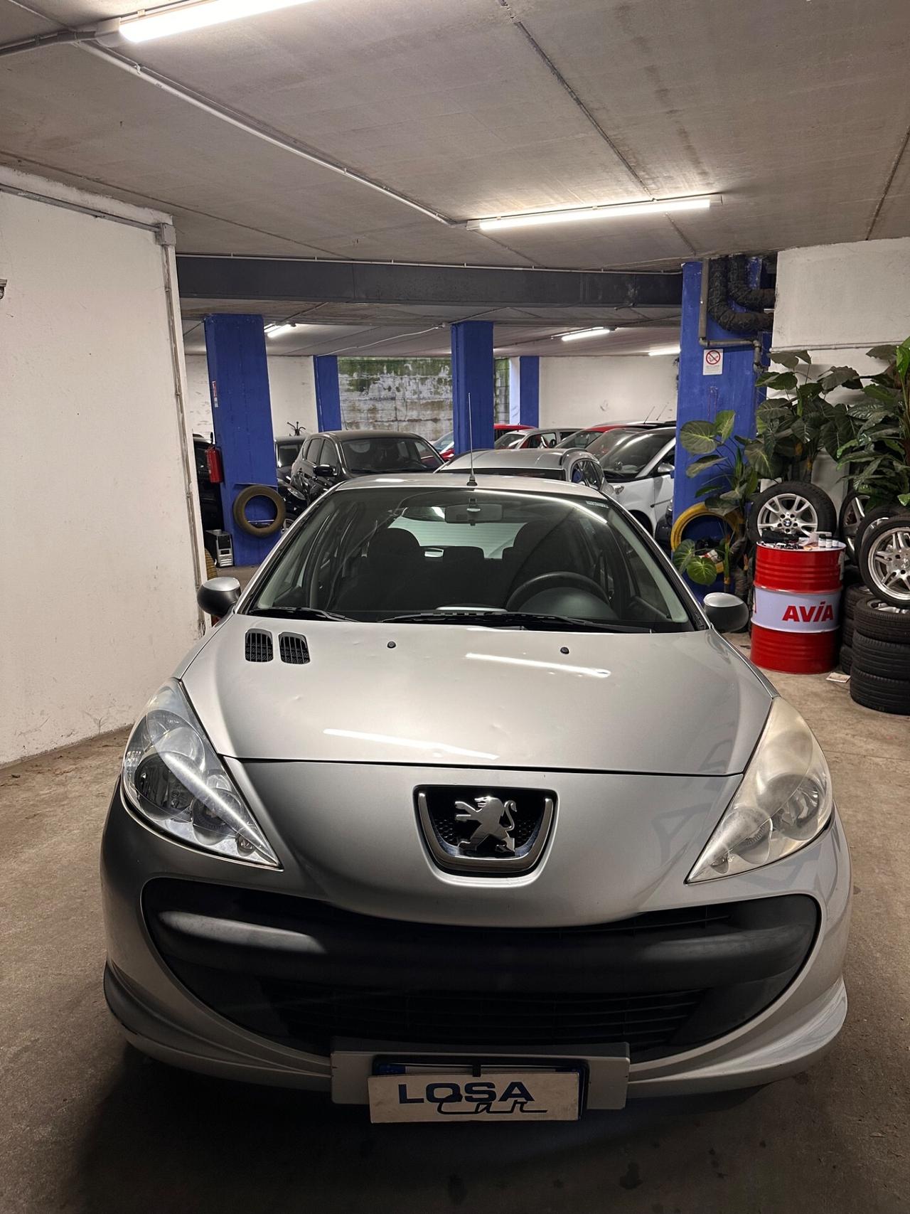 Peugeot 206 plus 1.1 2011