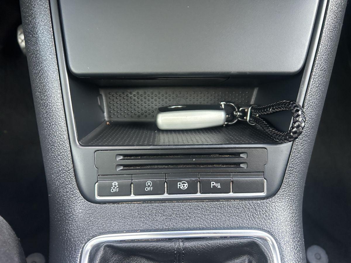 VOLKSWAGEN - Tiguan - 2.0 TDI 140 CV Sport & Style BlueMotion Technology TETTO LED