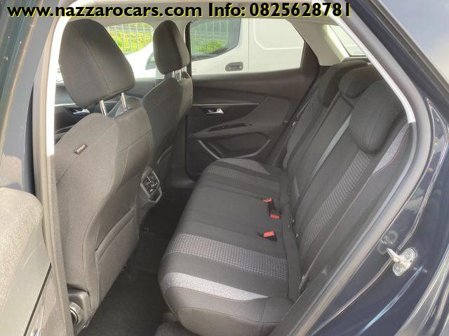 PEUGEOT 3008 BlueHDi 130 EAT8 Business NAVIGATORETELECAMERA