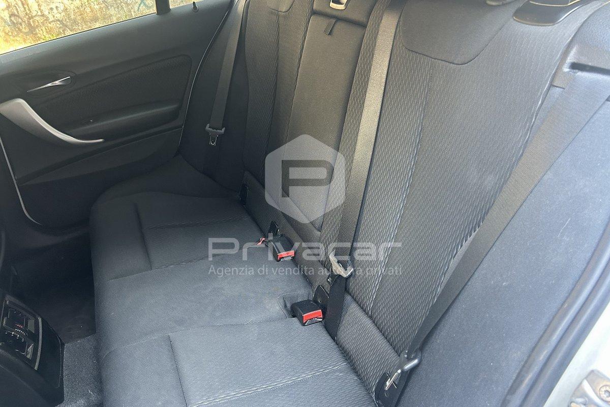 BMW 116d 5p. Unique