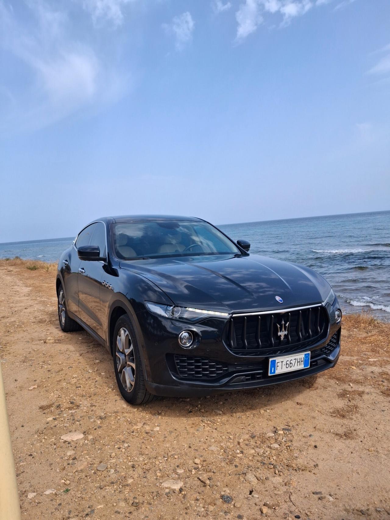 MASERATI Levante 3.0 V6 Diesel 250cv AWD