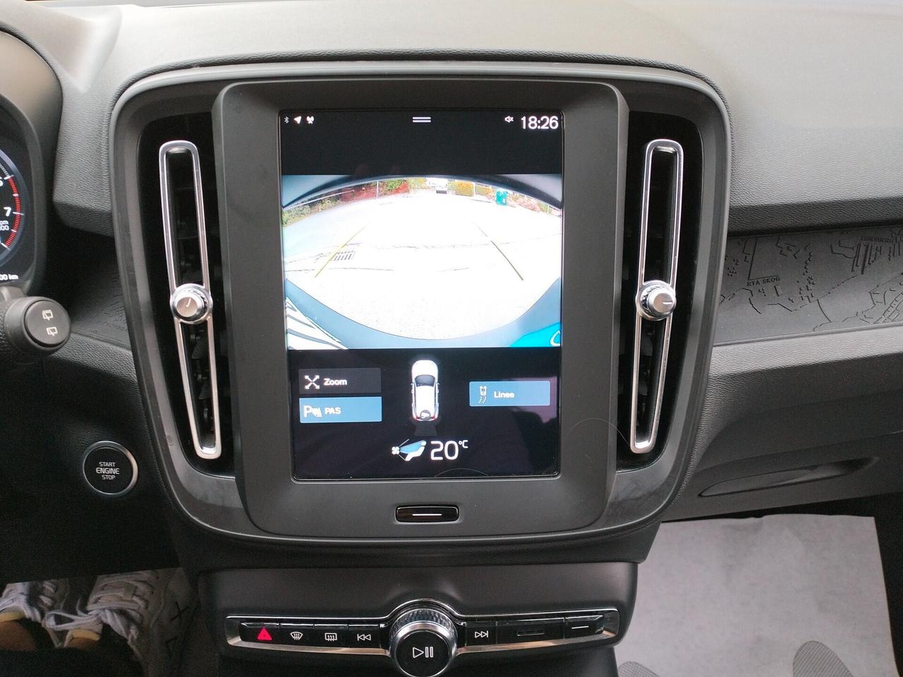 Volvo XC40 1.5 t2 Momentum my21 * IVA ESPOSTA *