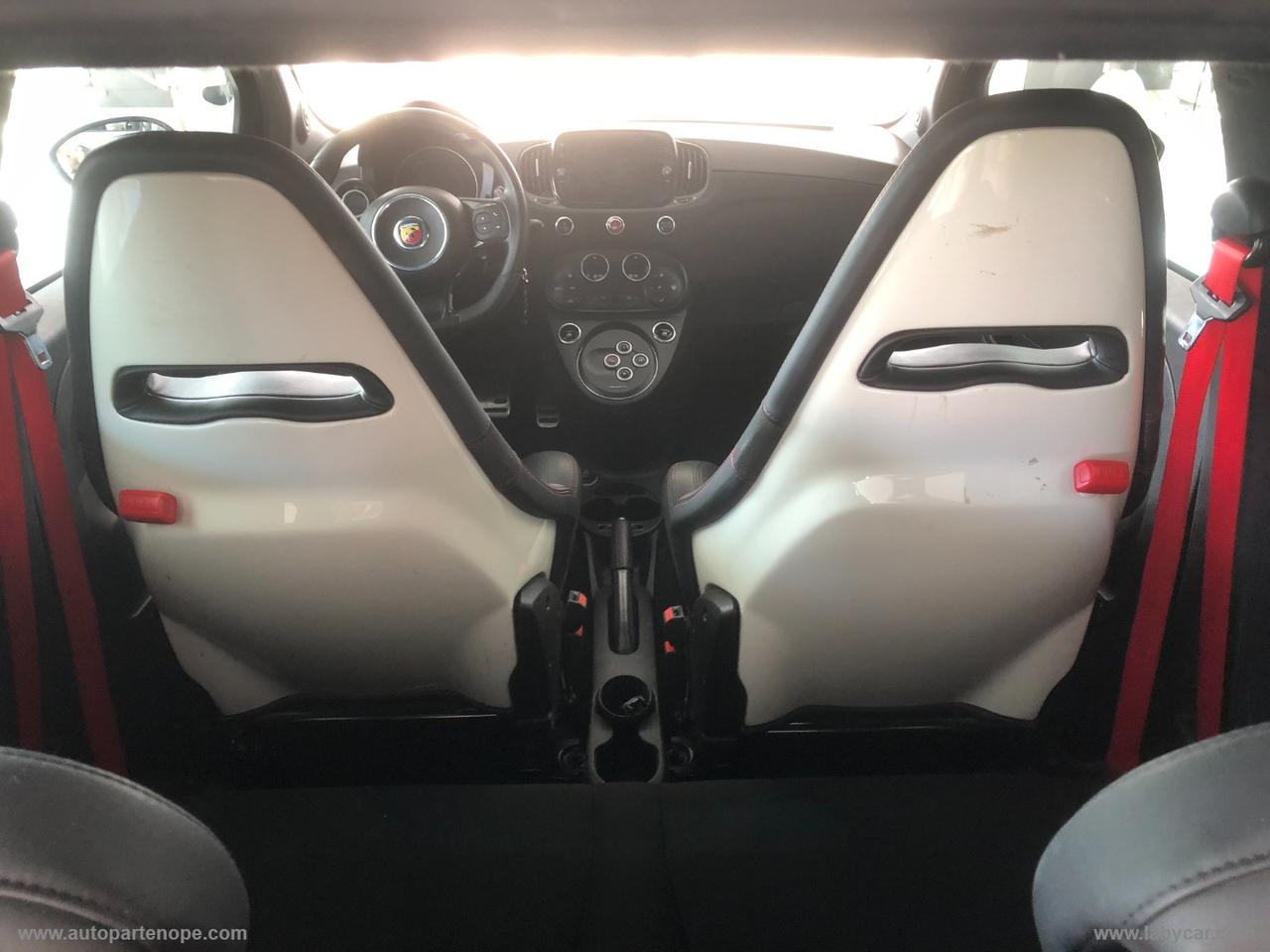 ABARTH 695 1.4 Turbo T-Jet 180 CV Esseesse