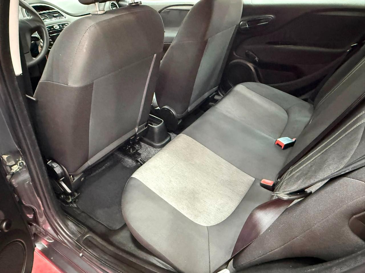 Fiat Punto 1.2 69cv 5 porte Lounge - 2016