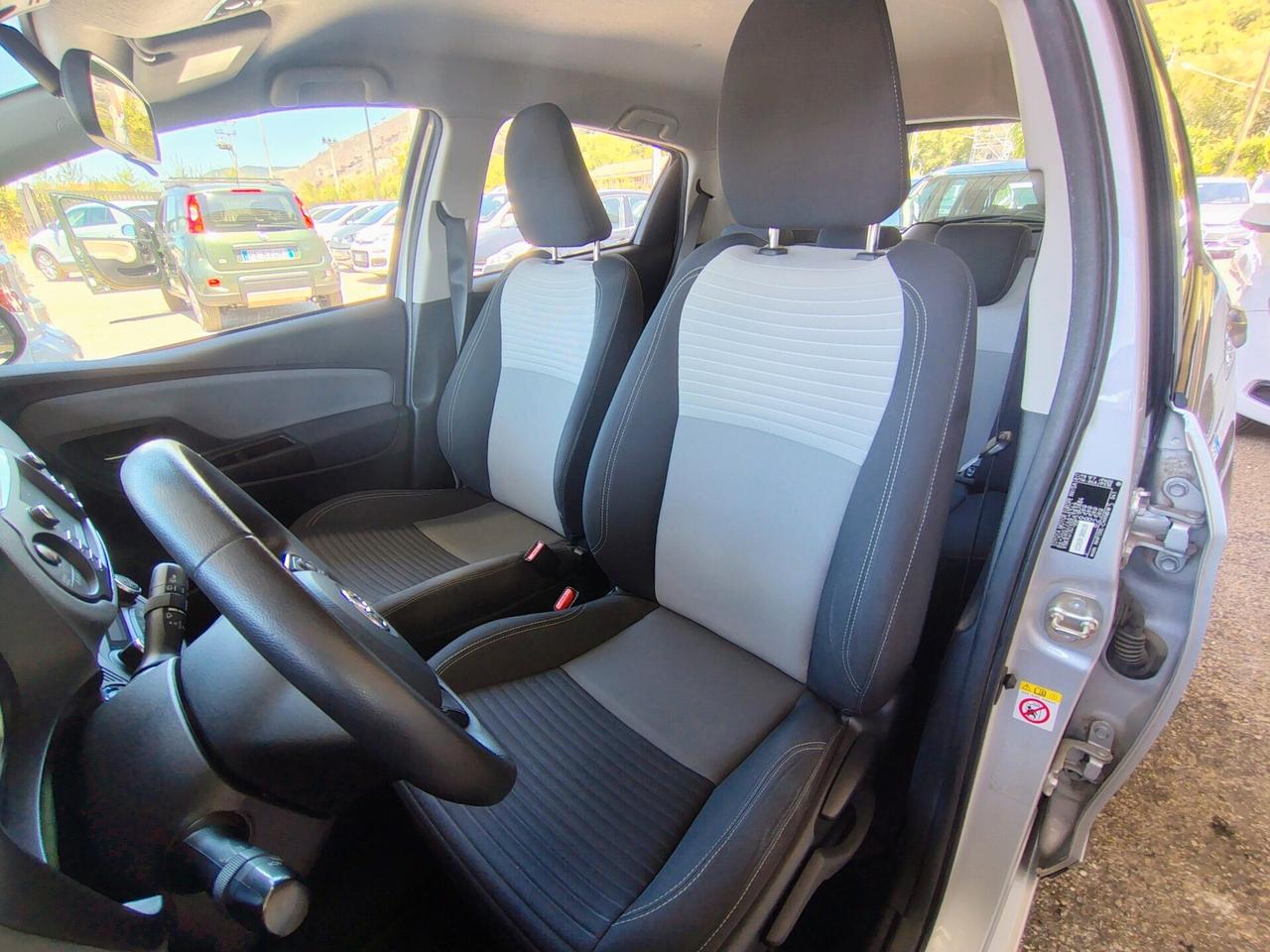 Toyota Yaris 1.5 Hybrid 5 porte Active