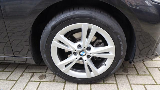 BMW 218 i Active Tourer Advantage Aut.